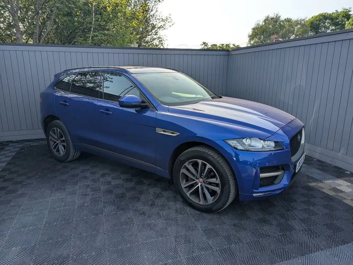 2017-jaguar-f-pace-20-i4d-r-sport-180ps-awd-ss-auto-big-1