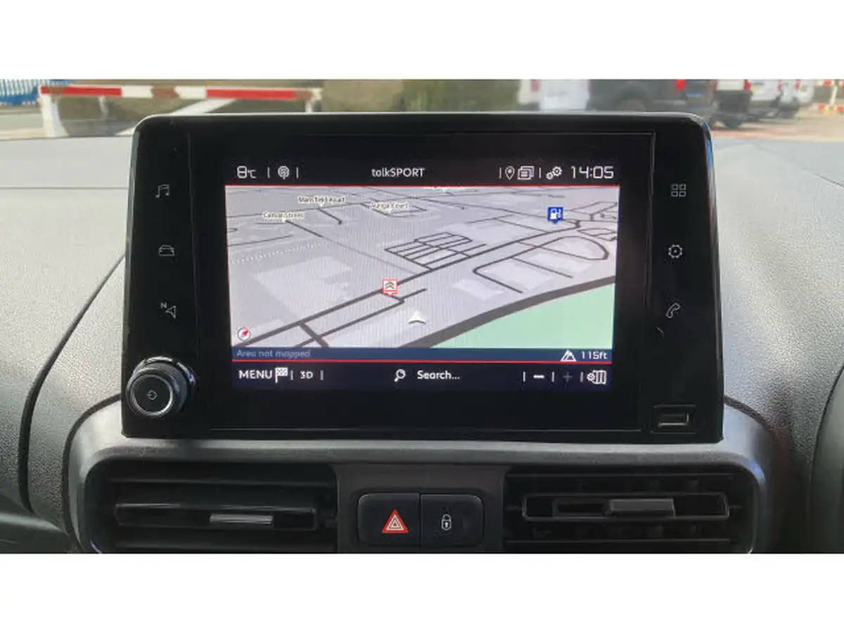 2021-citroen-berlingo-15bluehdi-1000-driver-130pseu6dt-e-ss-eat8-big-40
