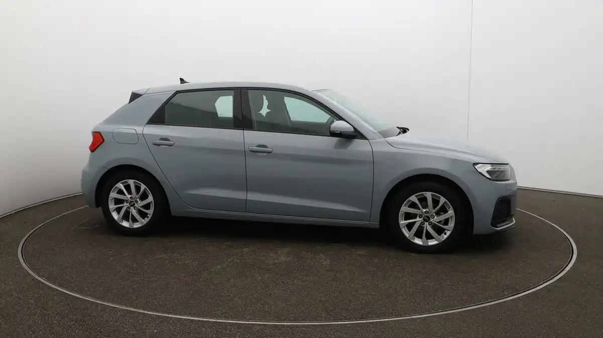 2022-audi-a1-10-25-tfsi-sport-big-38