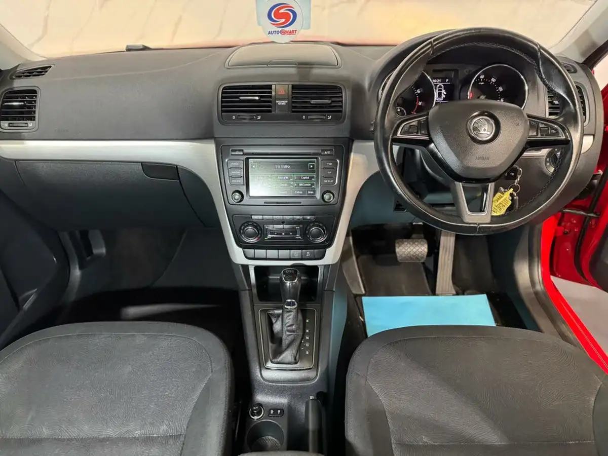 2014-skoda-yeti-12-se-dsg-big-12
