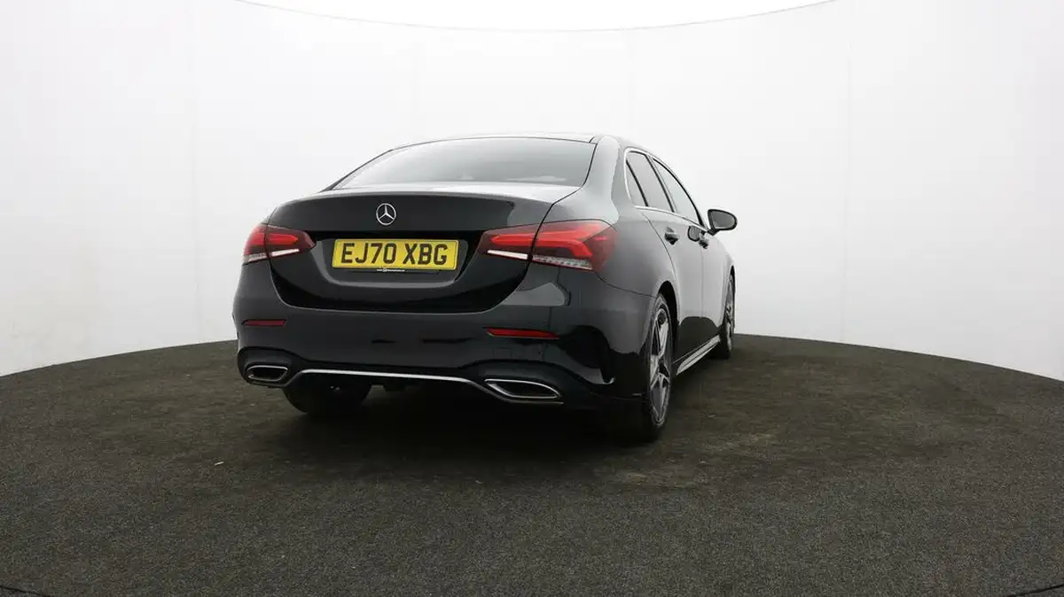 2020-mercedes-benz-a-class-13-a200-amg-line-saloon-4d-7g-dct-big-74