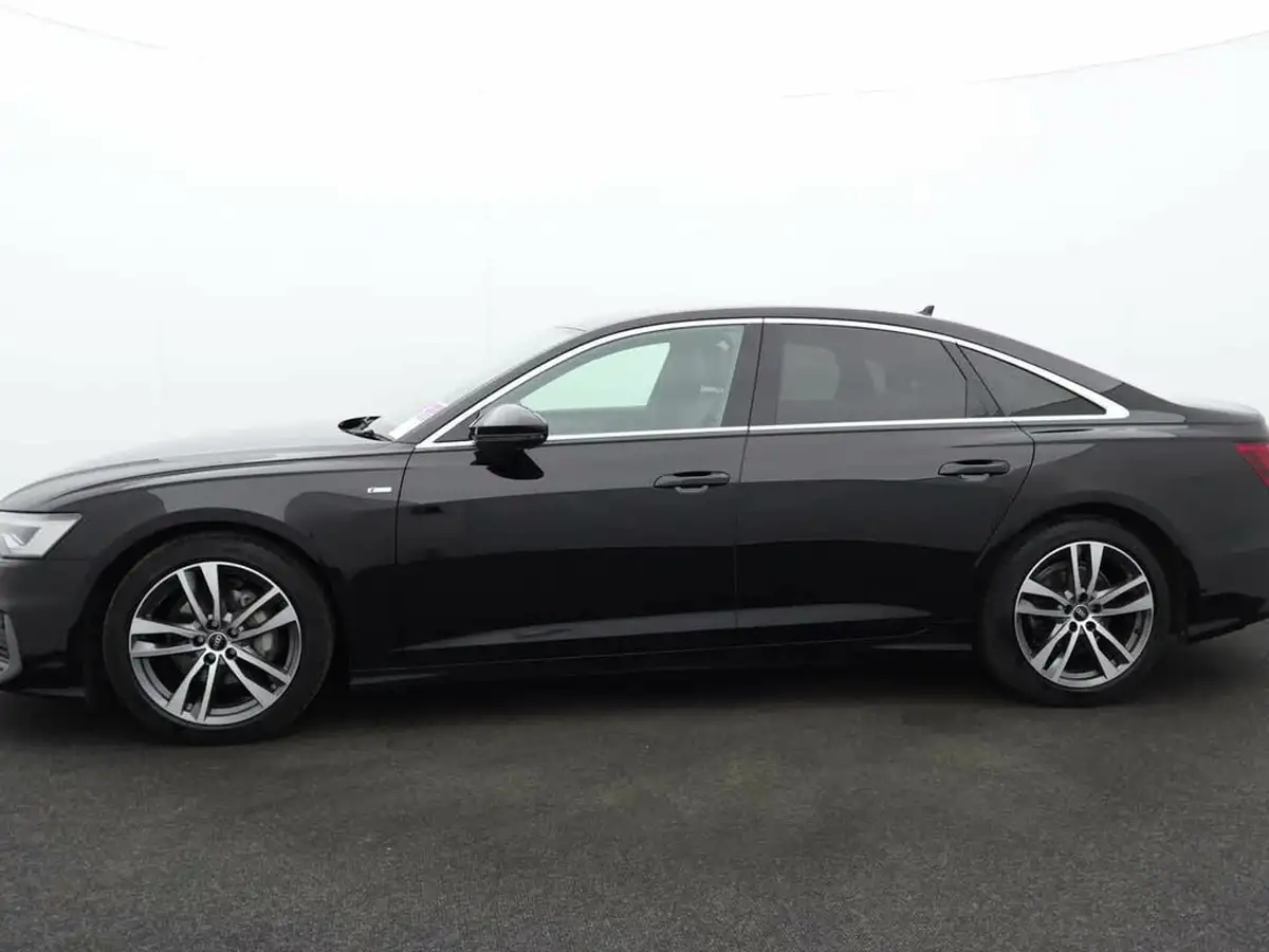 2022-audi-a6-saloon-20-40-tfsi-s-line-big-3