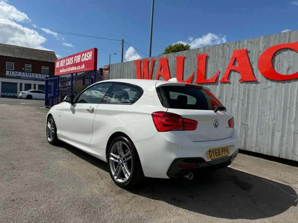 2018-bmw-1-series-15-118i-m-sport-3d-big-46