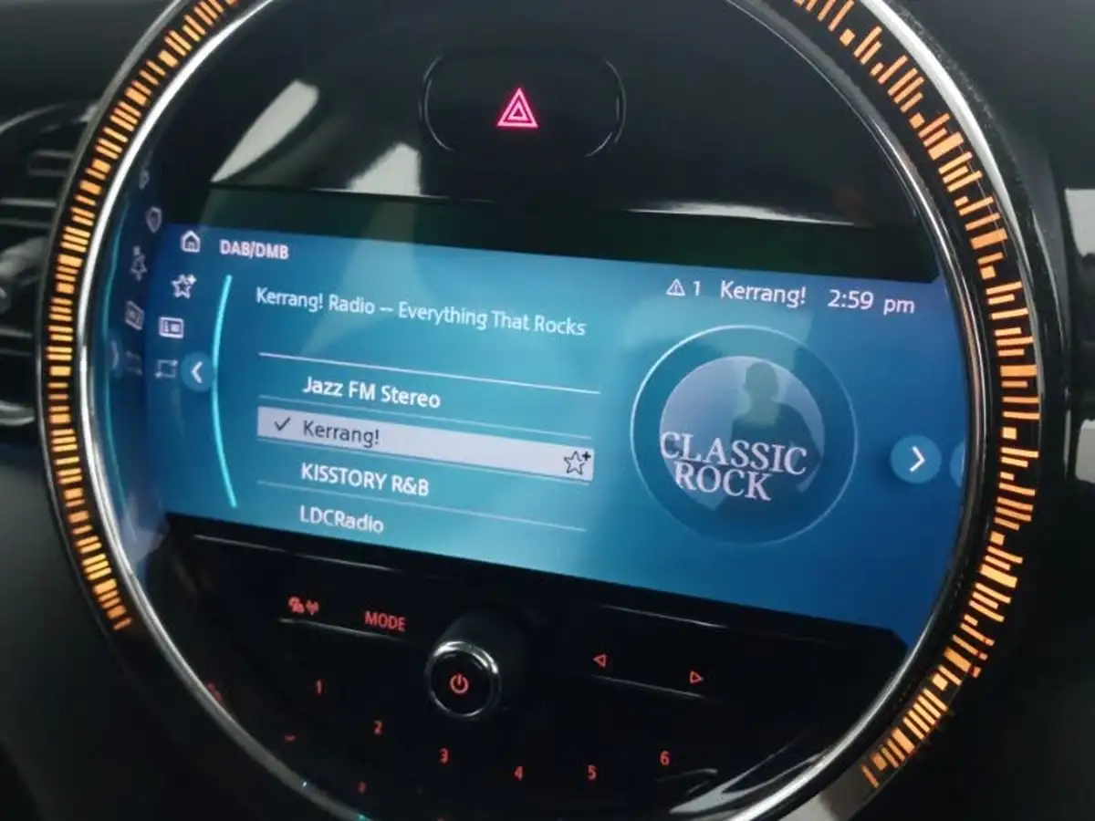 2021-mini-cooper-15-cooper-classic-hatchback-3d-auto-big-12