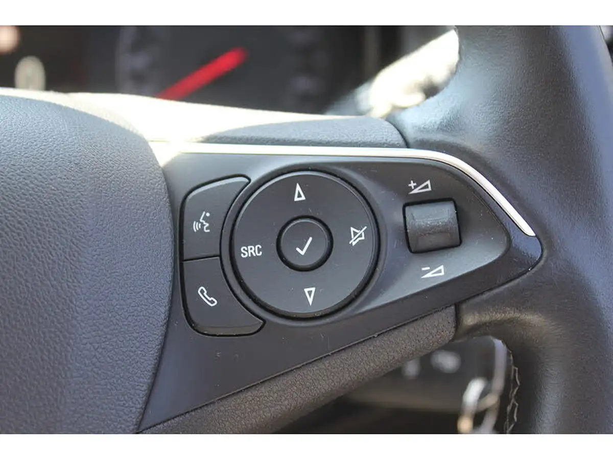 2018-vauxhall-grandland-x-16cdti-se-122ps-ecotec-big-23