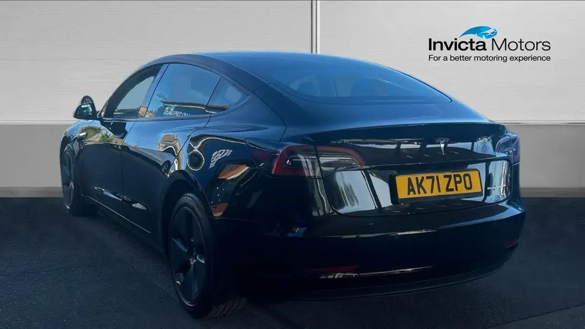 2021-tesla-model-3-e-long-range-awd-big-2