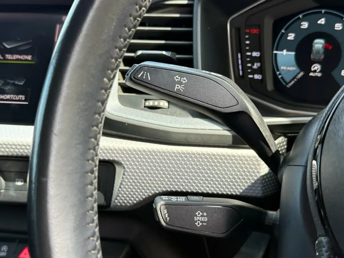 2019-audi-a1-10-30-tfsi-s-line-ss-big-30