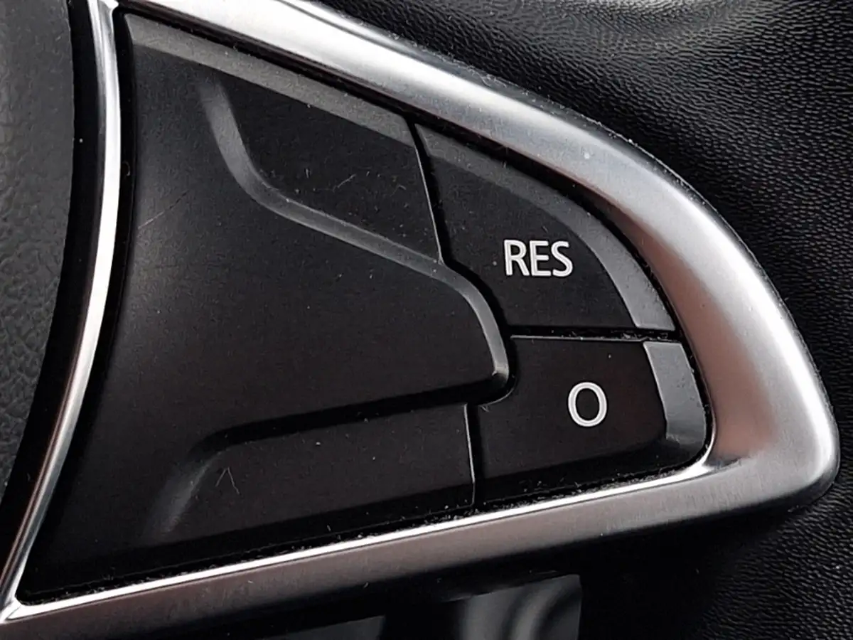 2017-dacia-duster-15dci-prestige-auto-big-17