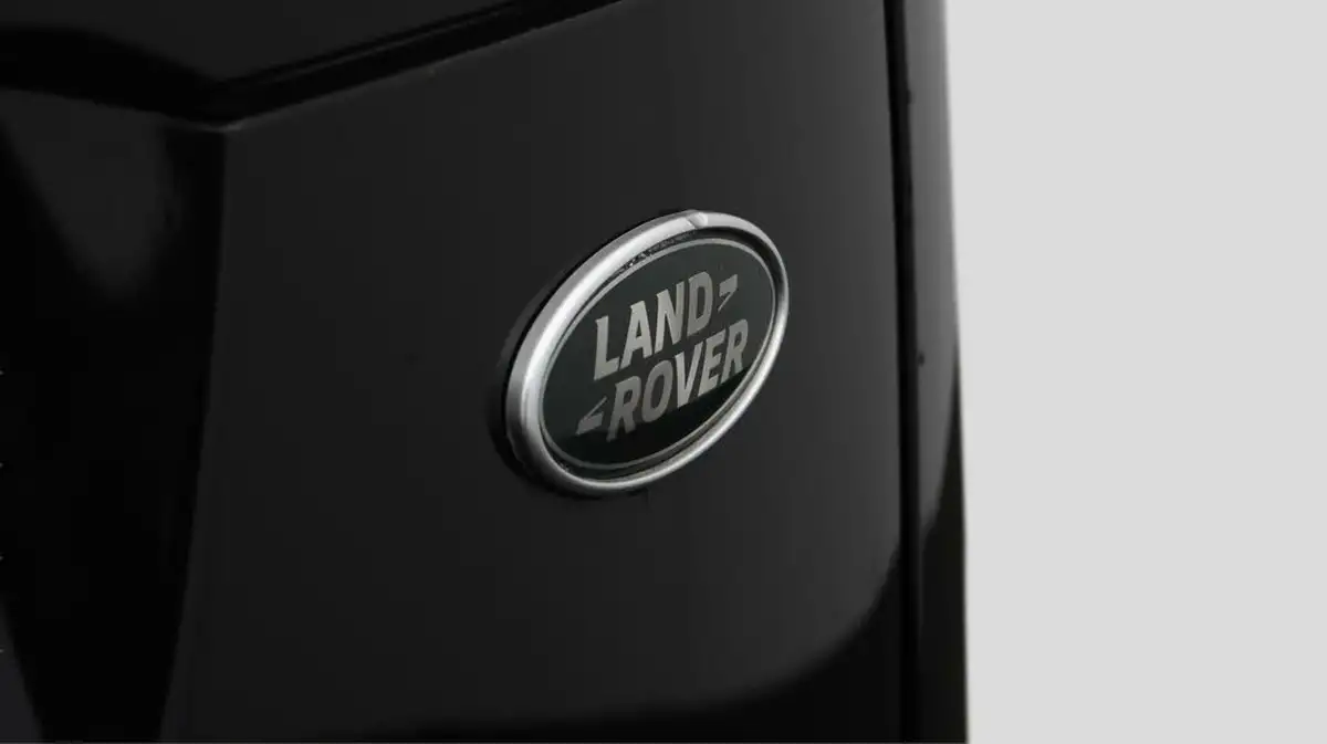 2019-land-rover-range-rover-velar-20-d240-r-dynamic-hse-big-20