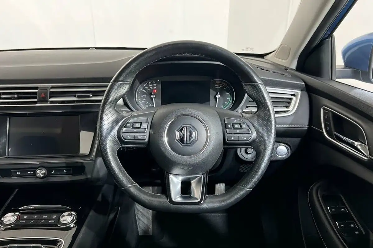 2022-mg-mg5-e-exclusive-ev-long-range-big-20