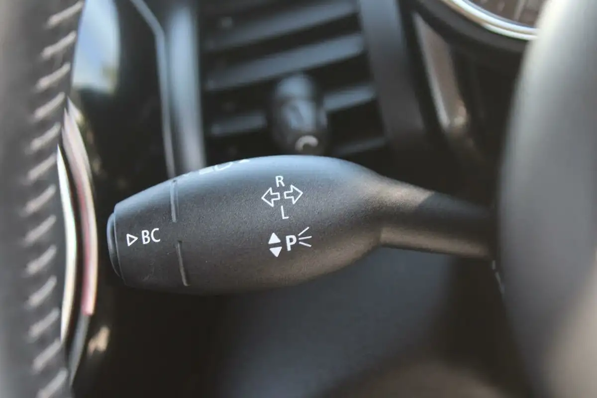 2019-mini-cooper-20-cooper-s-exclusive-189bhp-hatchback-5d-big-27