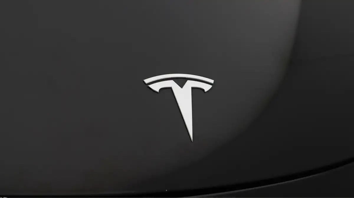 2021-tesla-model-3-e-long-range-4x4-big-22