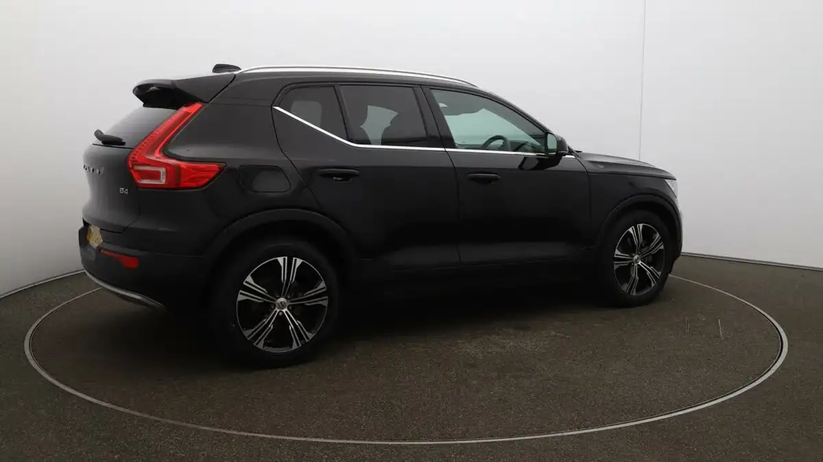 2021-volvo-xc40-20-b4-inscription-pro-197bhp-geartronic-big-43