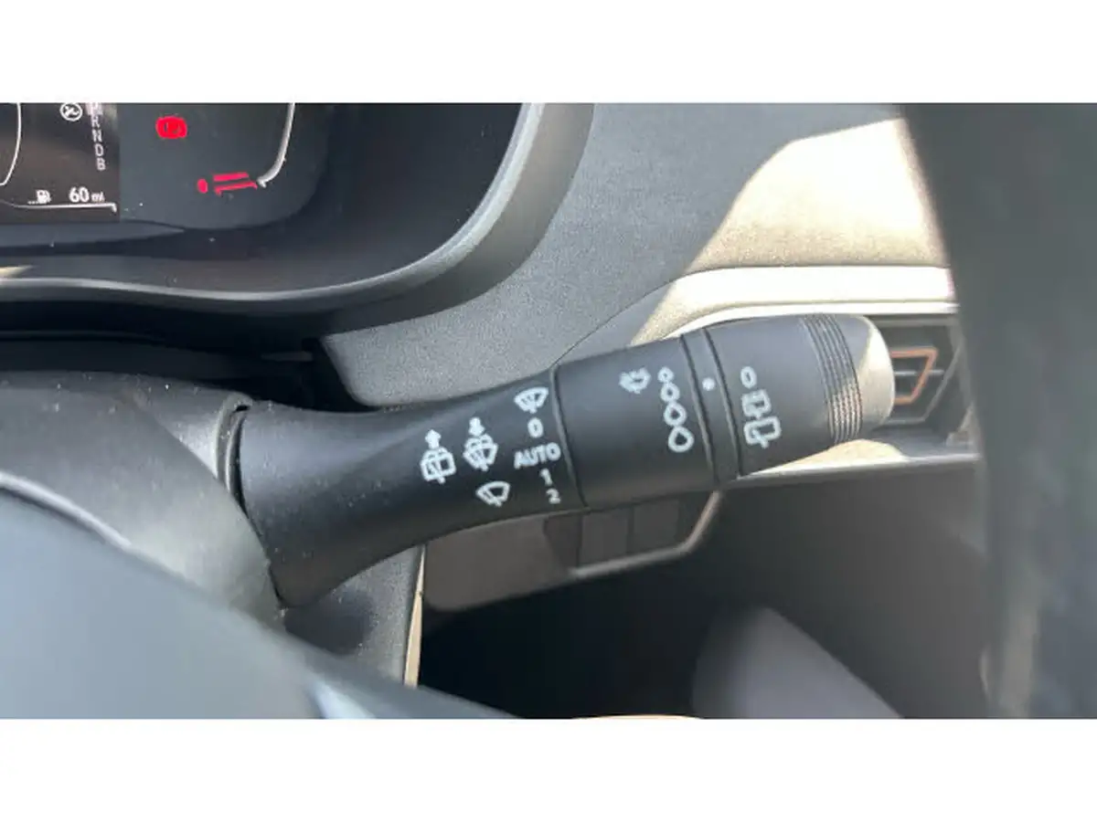 2024-dacia-jogger-16-tce-extreme-big-23