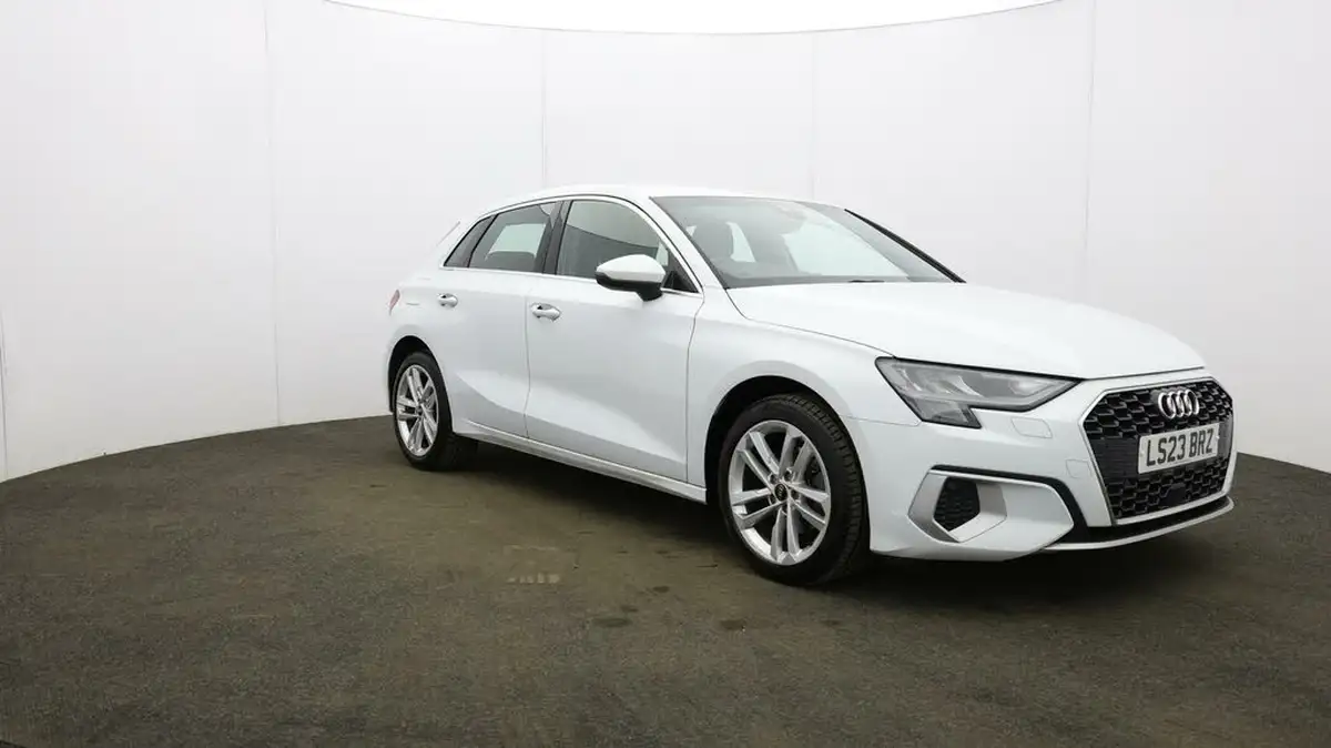 2023-audi-a3-15-35-tfsi-sportback-5d-s-tronic-big-39