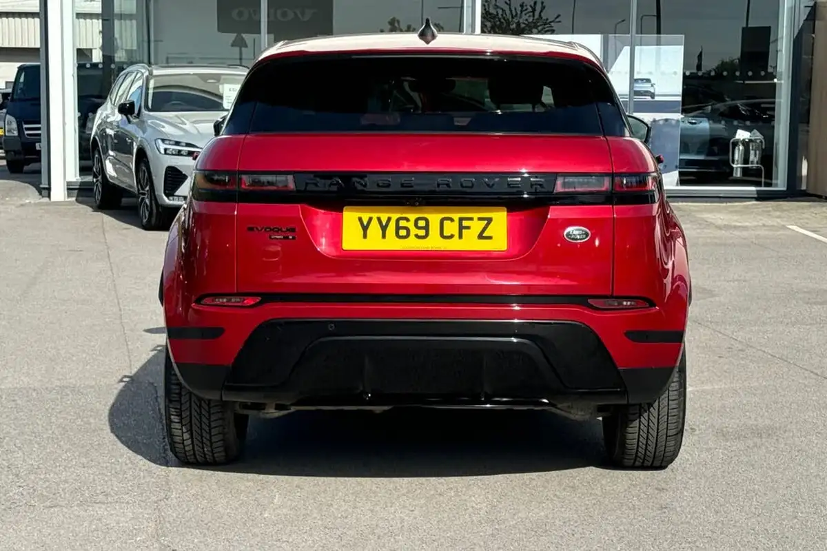 2019-land-rover-range-rover-evoque-20-d180-s-big-38