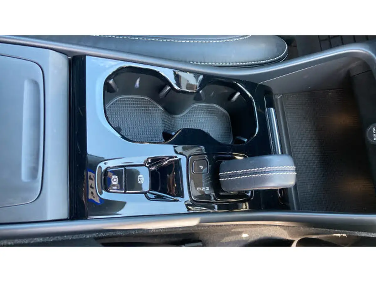 2021-volvo-xc40-15-t3-r-design-161bhp-auto-big-31