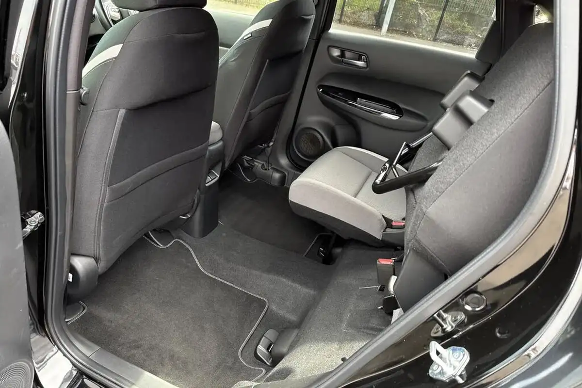 2021-honda-jazz-15-i-mmd-crosstar-ex-109ps-two-tone-big-28
