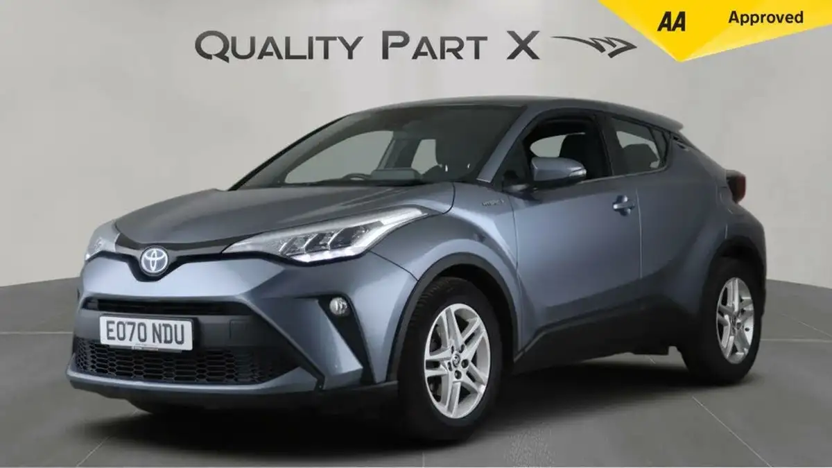 2020-toyota-c-hr-18-vvt-i-icon-parking-pack-big-2