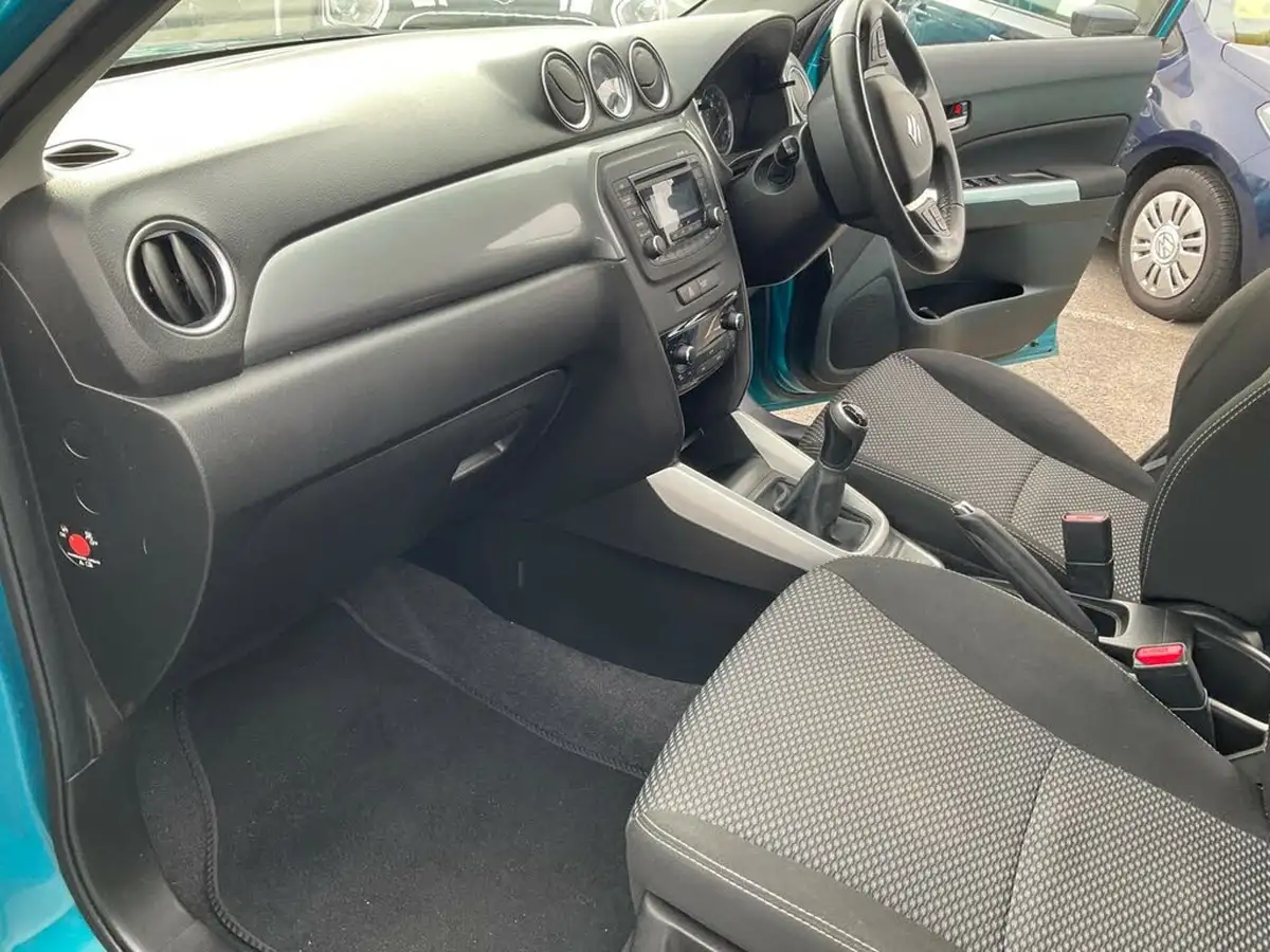 2016-suzuki-vitara-16-sz4-big-17