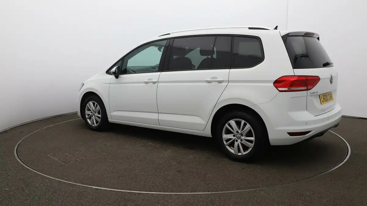 2020-volkswagen-touran-20tdi-se-family-115ps-dsg-big-30