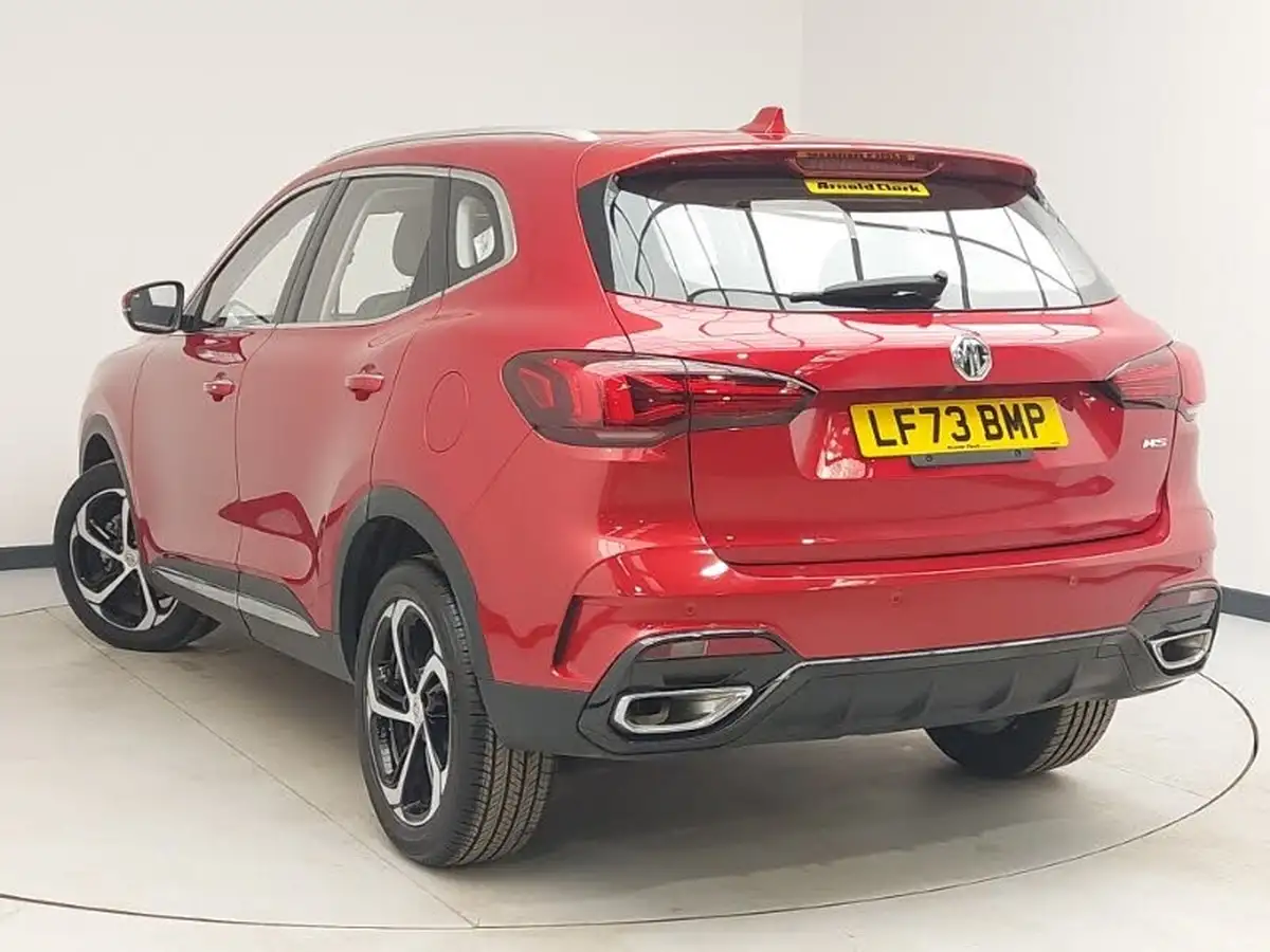 2023-mg-hs-15t-gdi-se-162ps-dct-big-1