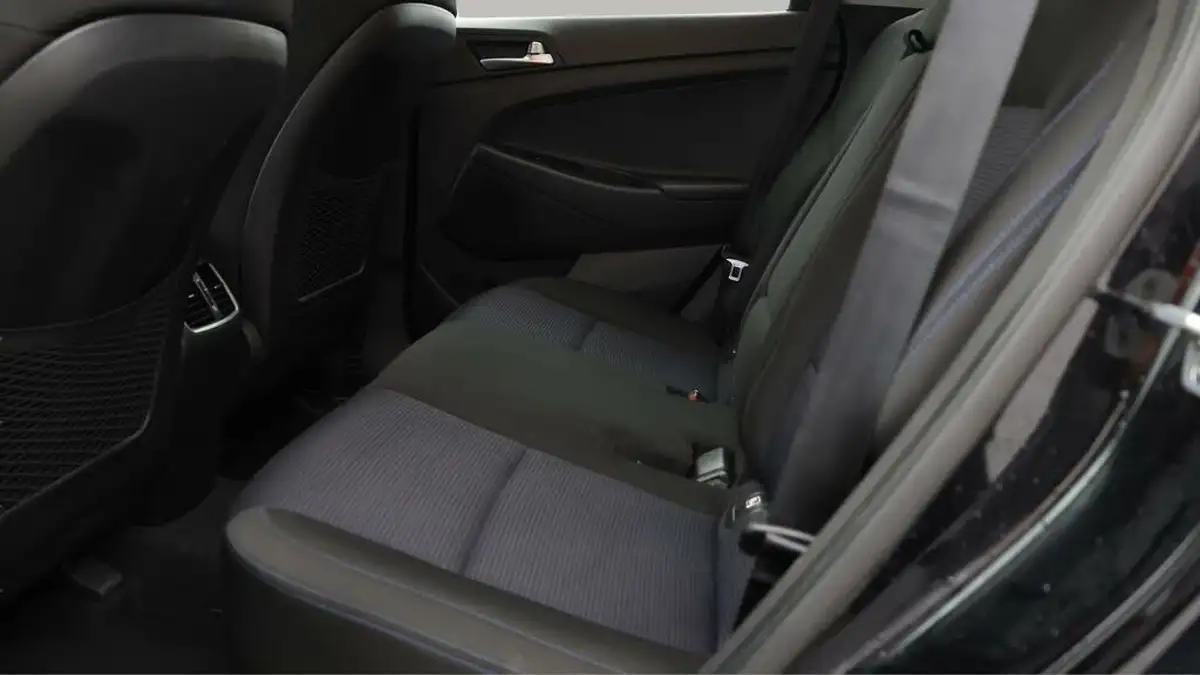 2018-hyundai-tucson-16-gdi-blue-drive-se-nav-big-15