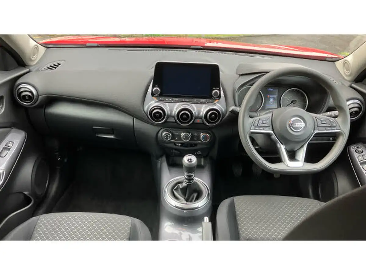 2022-nissan-juke-10-dig-t-acenta-big-9