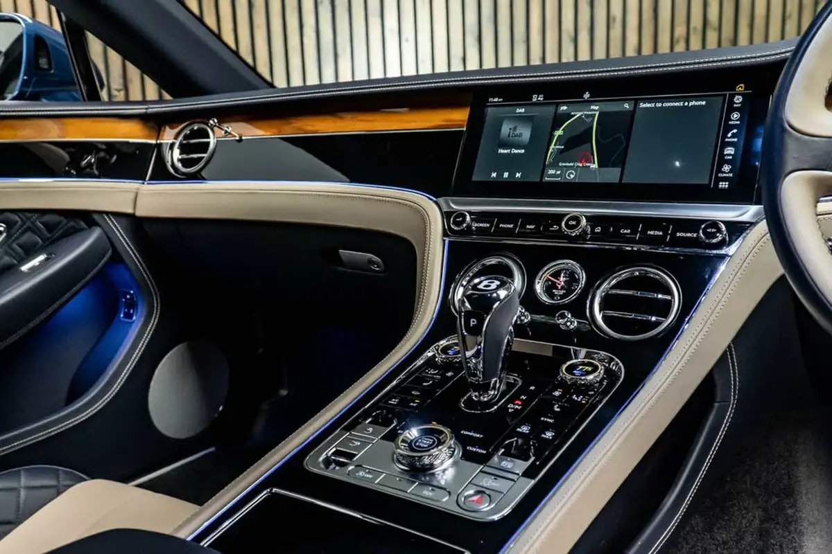 2018-bentley-continental-60-gt-635ps-coupe-big-24