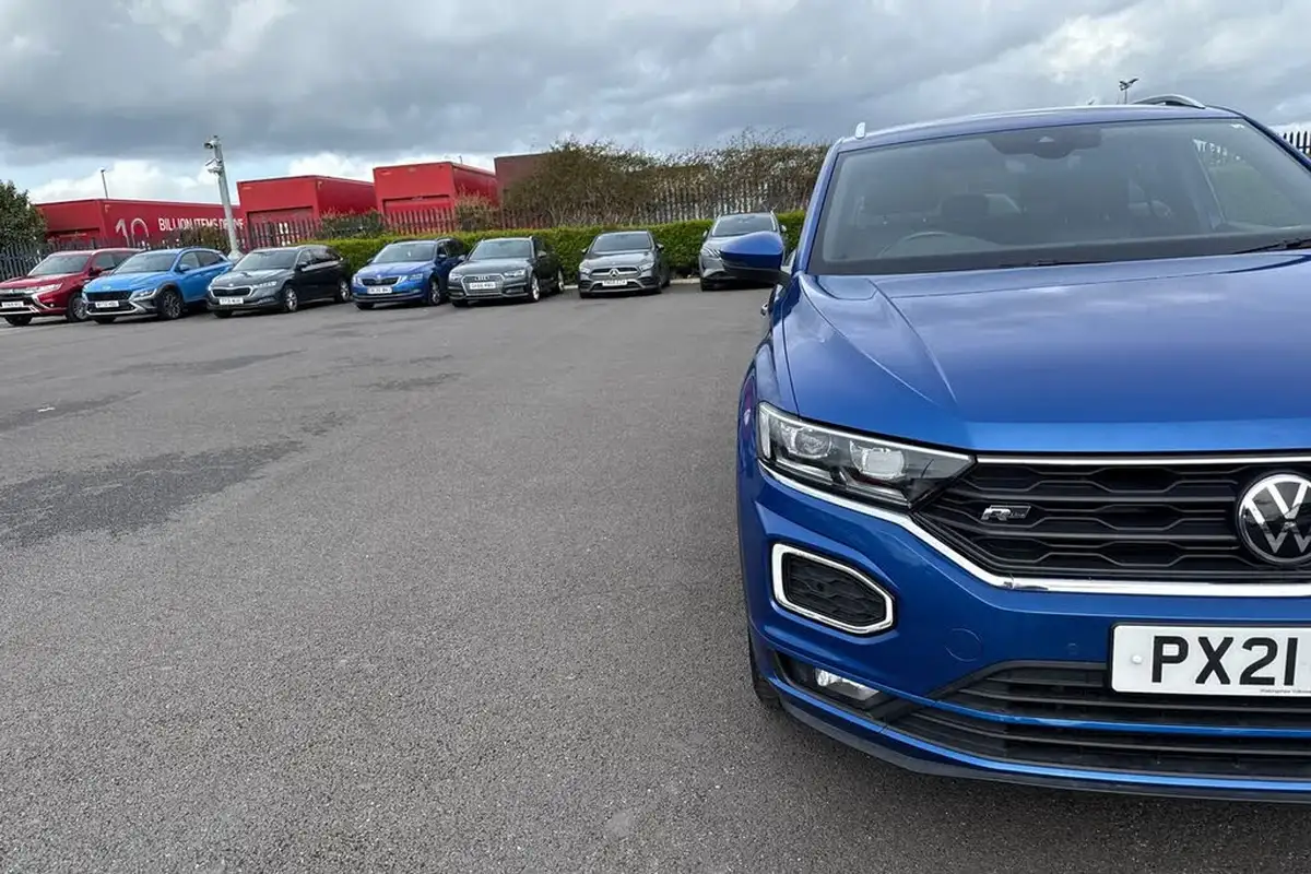 2021-volkswagen-t-roc-15-tsi-r-line-hatchback-5d-dsg-big-24