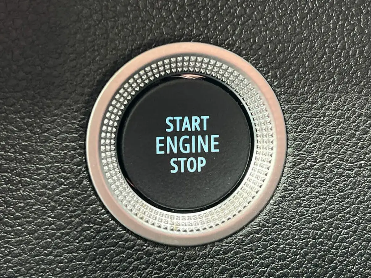 2023-renault-zoe-e-iconic-135ps-r135ze50-boost-charge-big-25