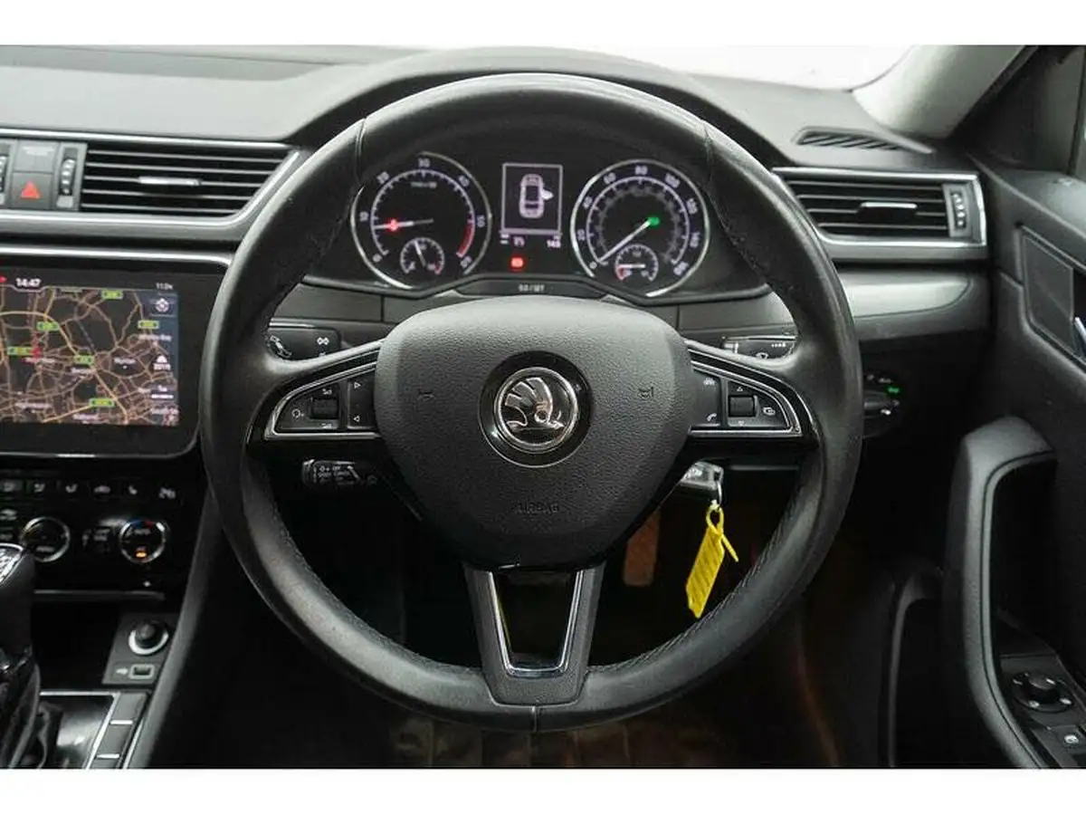 2018-skoda-superb-20tdi-scr-se-l-executive-150ps-estate-dsg-big-26