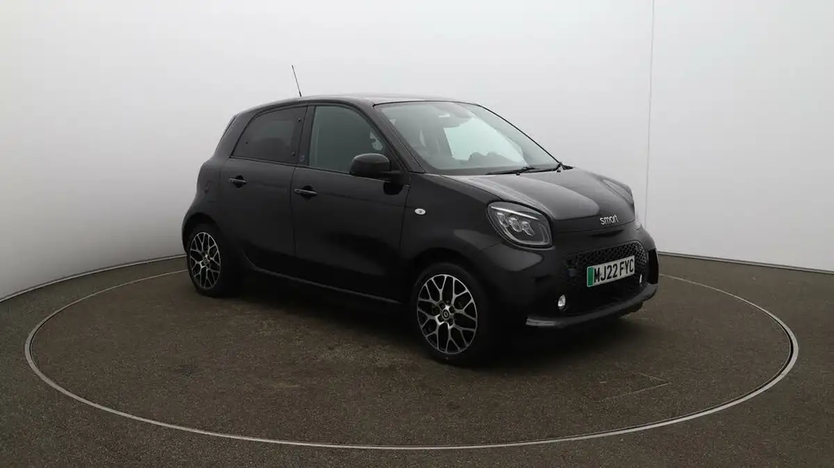 2022-smart-forfour-eq-exclusive-big-35