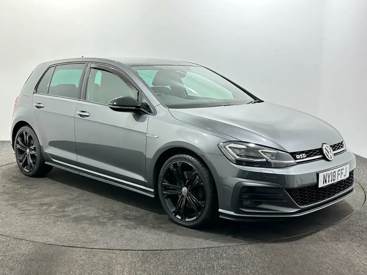 2018-volkswagen-golf-20tdi-gtd-hatchback-5d-big-0