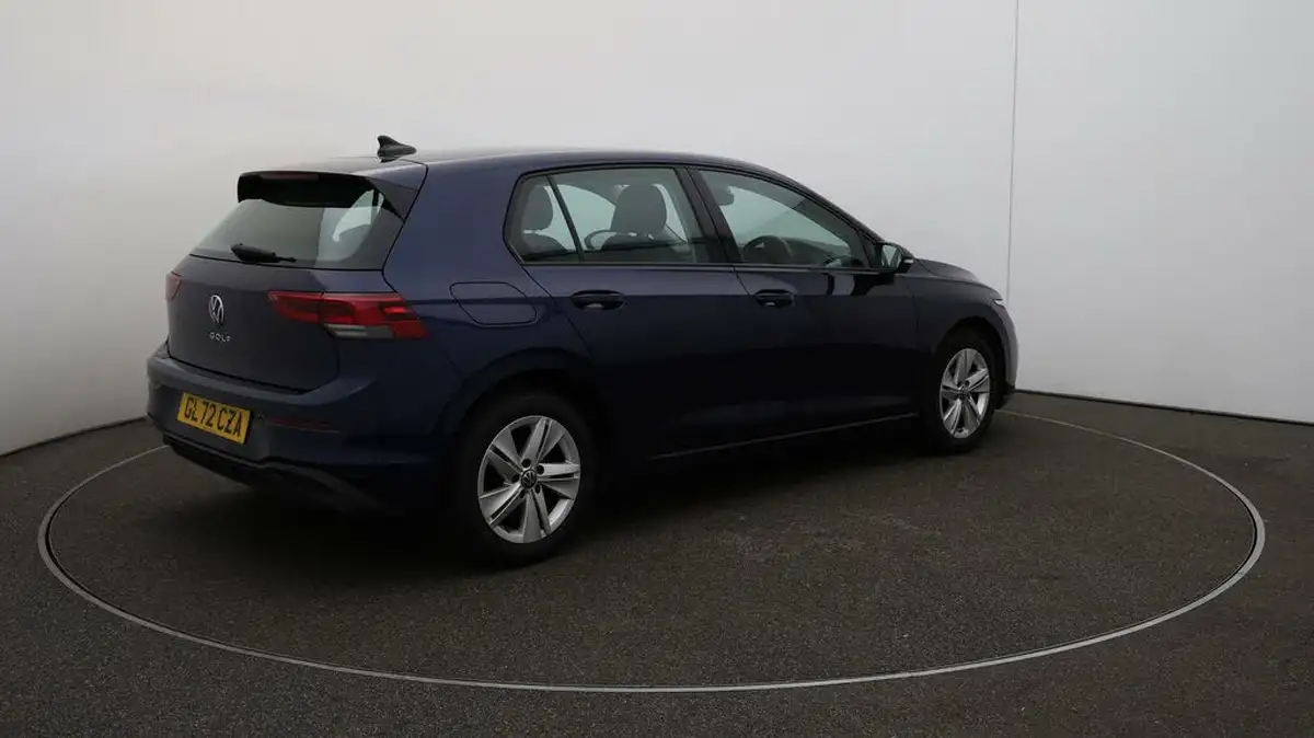 2022-volkswagen-golf-15-tsi-life-130ps-hatchback-big-45