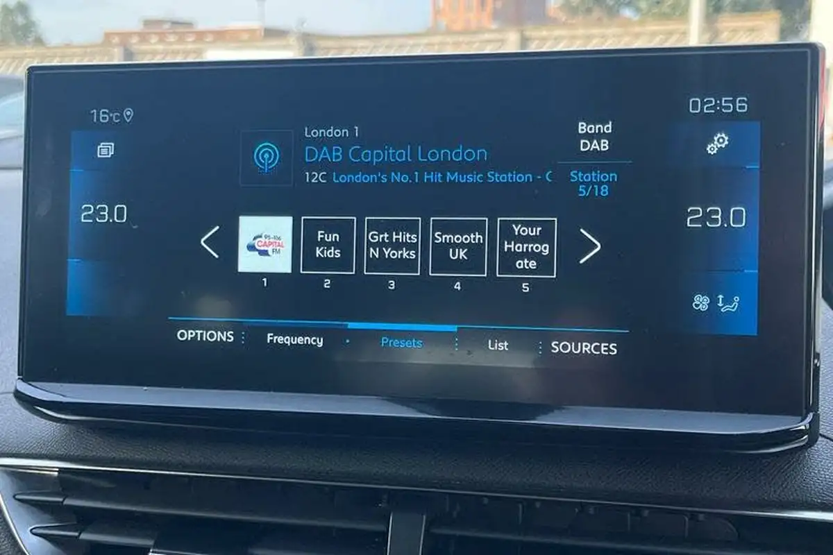 2022-peugeot-5008-suv-15-bluehdi-gt-premium-big-31