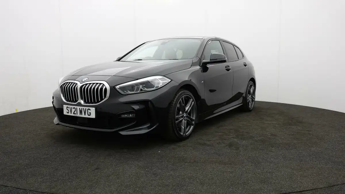 2021-bmw-1-series-15-118i-m-sport-lcp-big-51