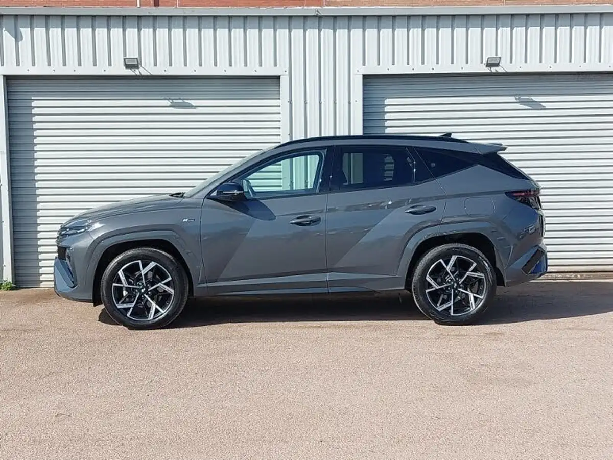 2024-hyundai-tucson-16-t-gdi-n-line-252ps-phev-two-tone-roof-auto-big-3