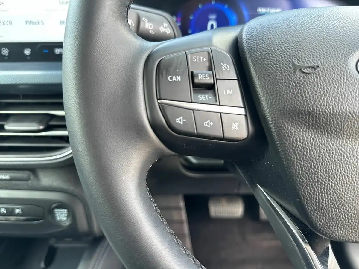 2023-ford-focus-10t-active-x-125ps-hybrid-mhev-estate-powershift-big-25