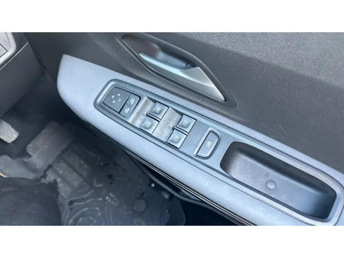2024-dacia-sandero-stepway-10-tce-extreme-110bhp-big-20