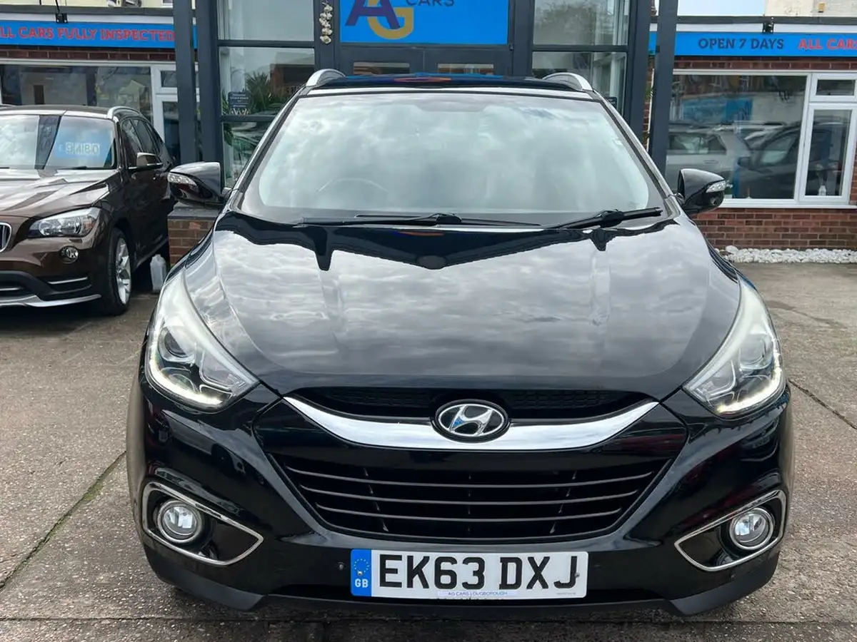 2013-hyundai-ix35-17td-se-nav-big-39