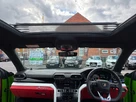 2021-lamborghini-urus-40-no-trim-small-19