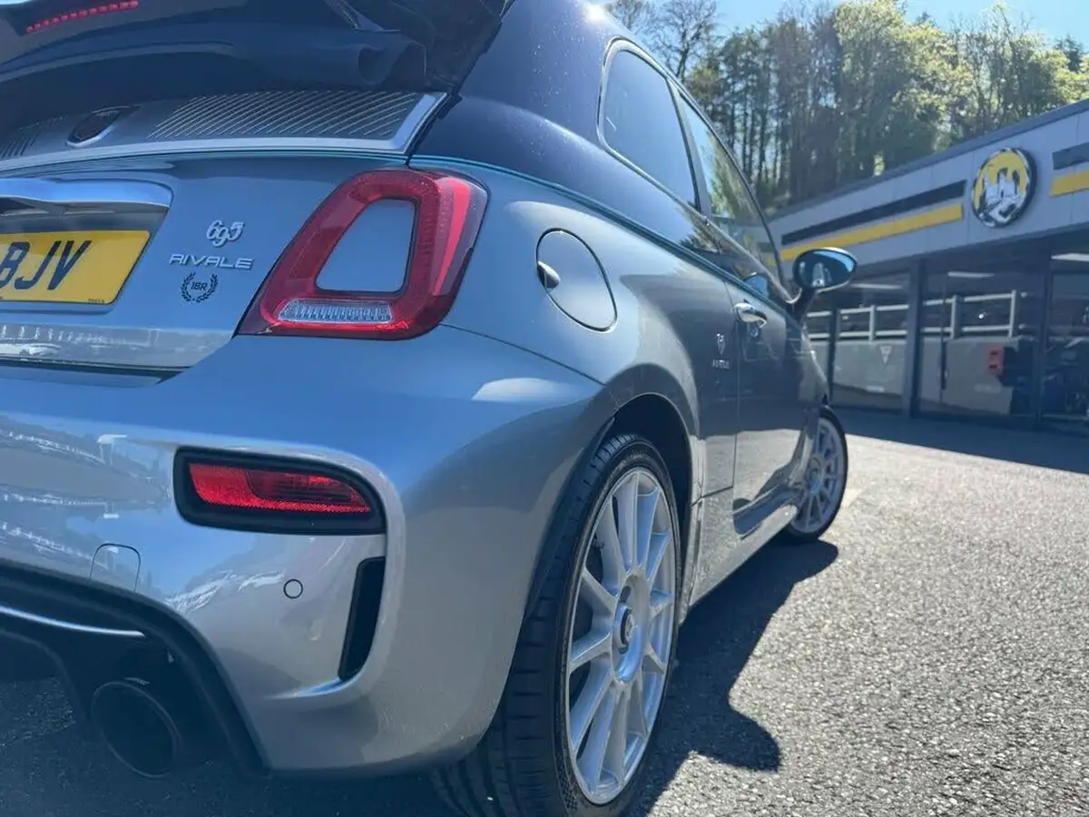 2019-abarth-695c-14-tjet-rivale-mta-big-25