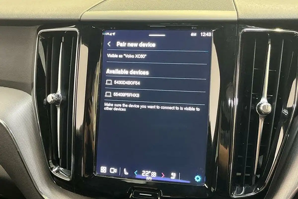 2022-volvo-xc60-20-t6-r-design-350bhp-plug-in-hybrid-big-31