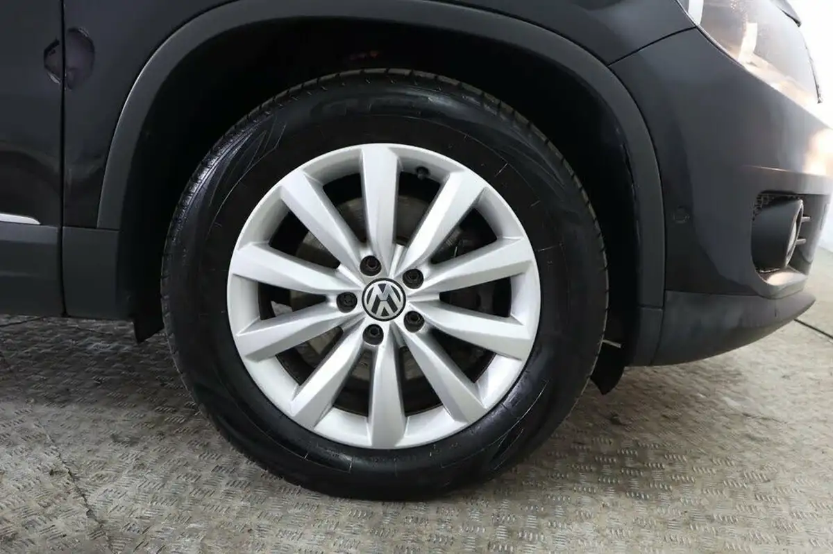 2014-volkswagen-tiguan-20tdi-match-140ps-2wd-bluemotion-tech-big-10