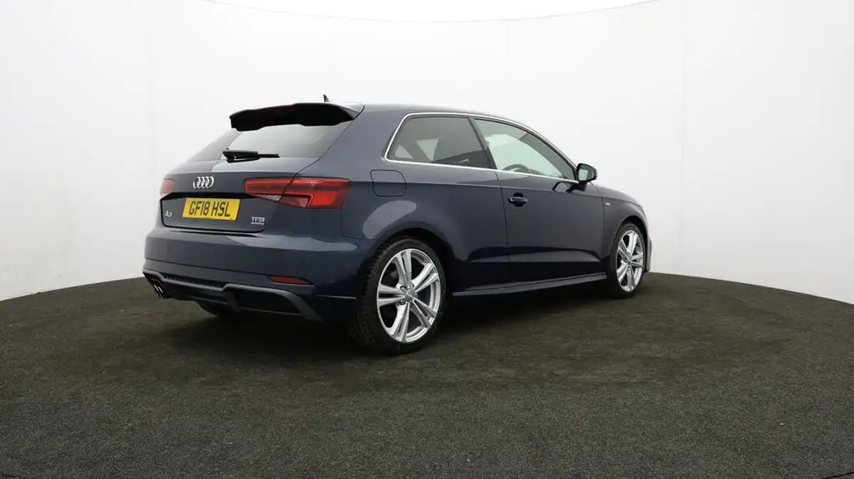 2017-audi-a3-20-tfsi-quattro-s-line-191ps-nav-hatchback-3d-big-77