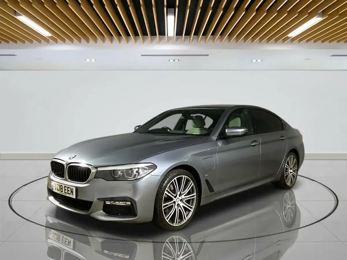 2018-bmw-5-series-20-530e-m-sport-big-3