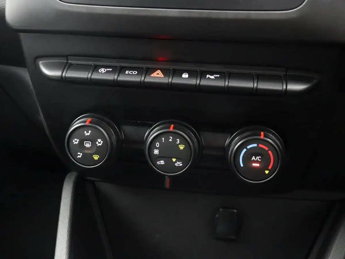 2020-dacia-duster-10-tce-comfort-100bhp-ss-big-26