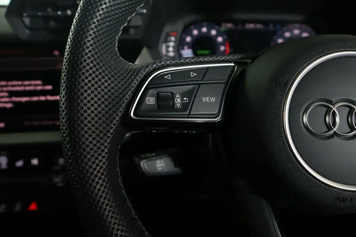 2023-audi-a3-15-35-tfsi-s-line-sportback-5d-big-14
