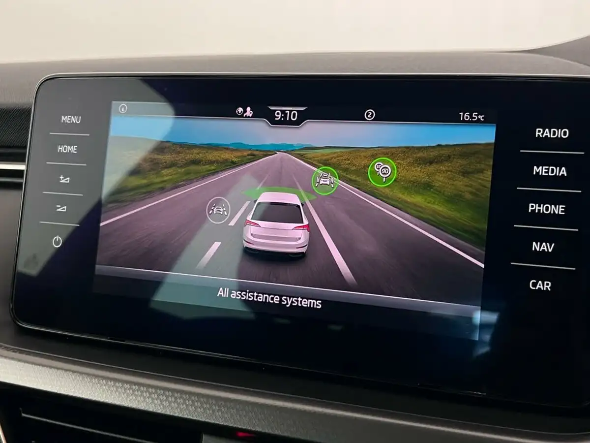 2023-skoda-scala-15-tsi-se-l-dsg-big-24